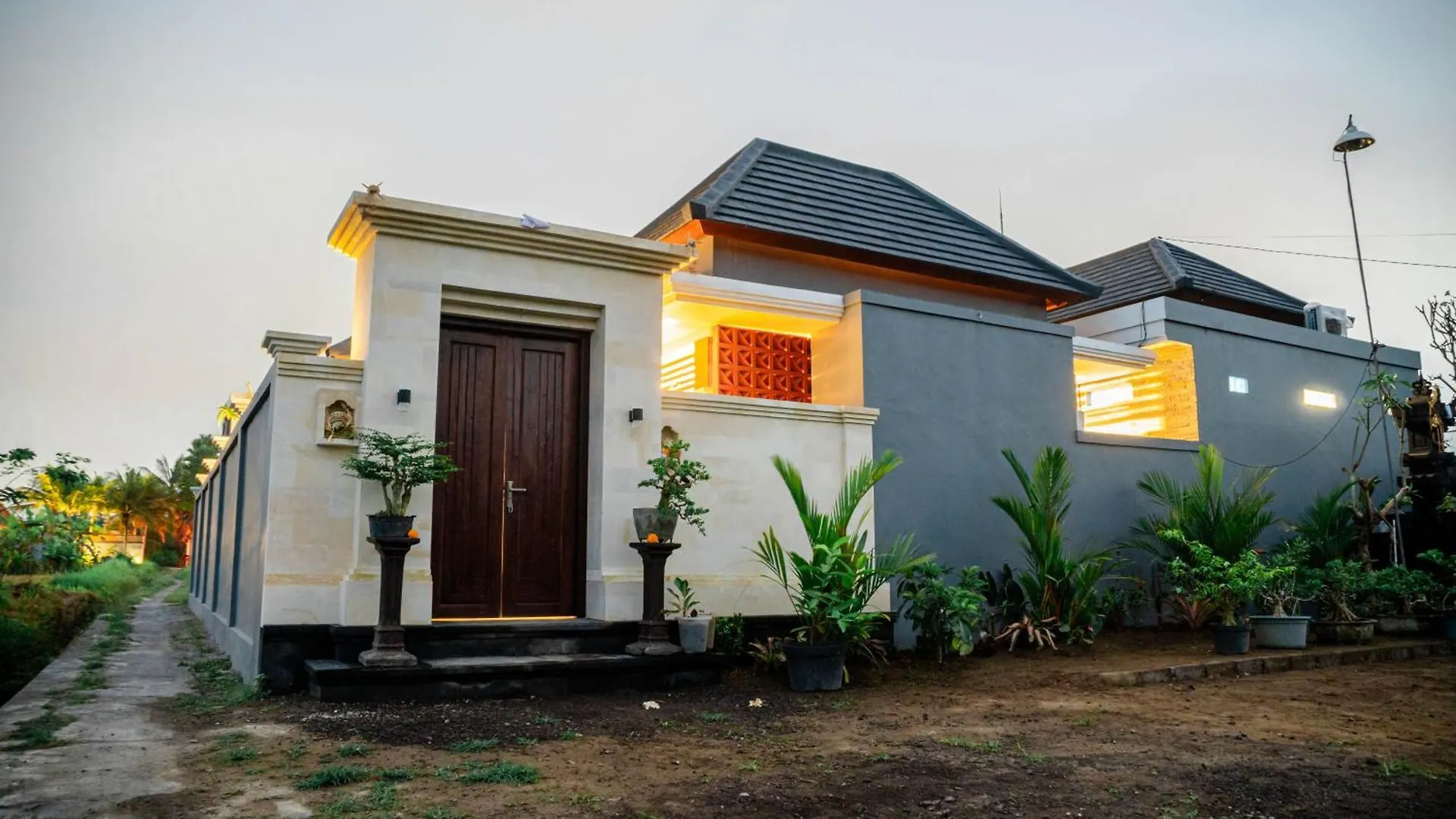 Darta Ubud Rice Field Villas By Eps  Ubud (Bali)