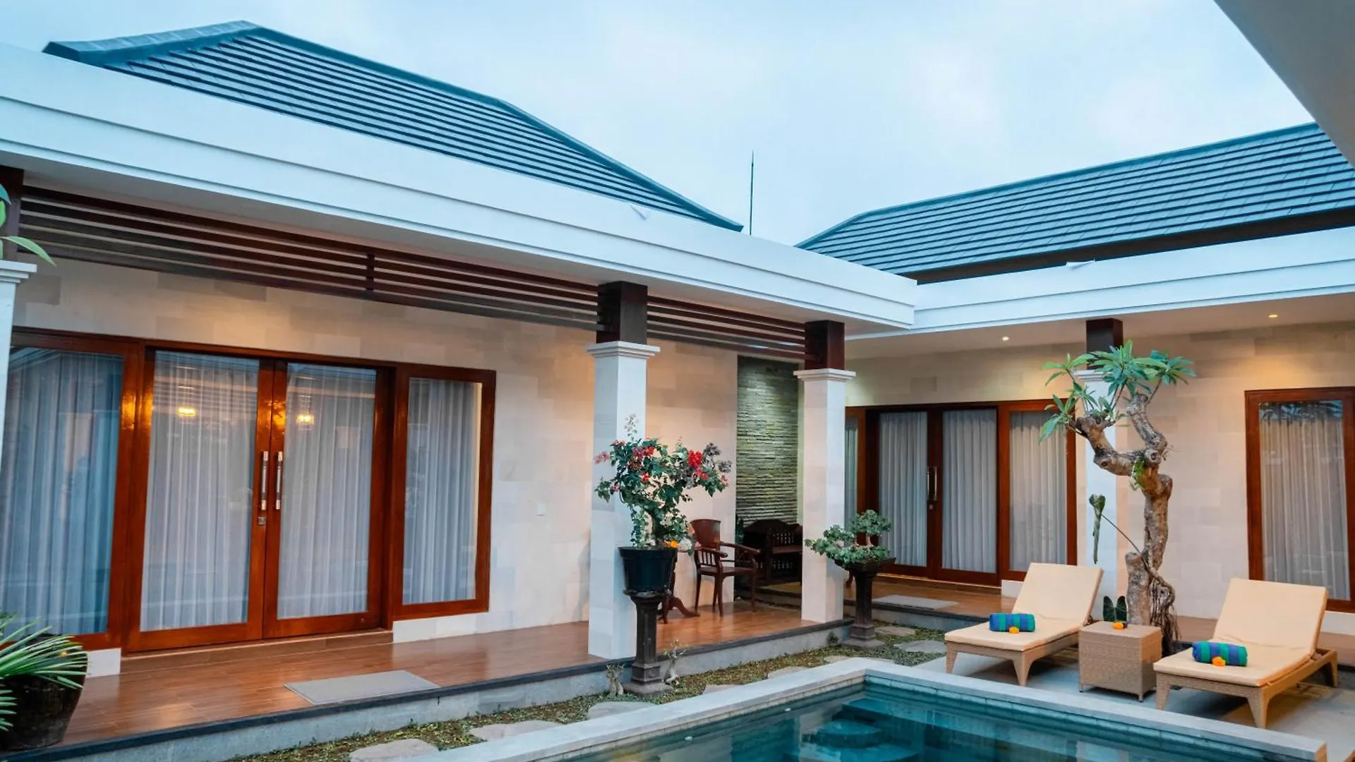 Darta Ubud Rice Field Villas By Eps
